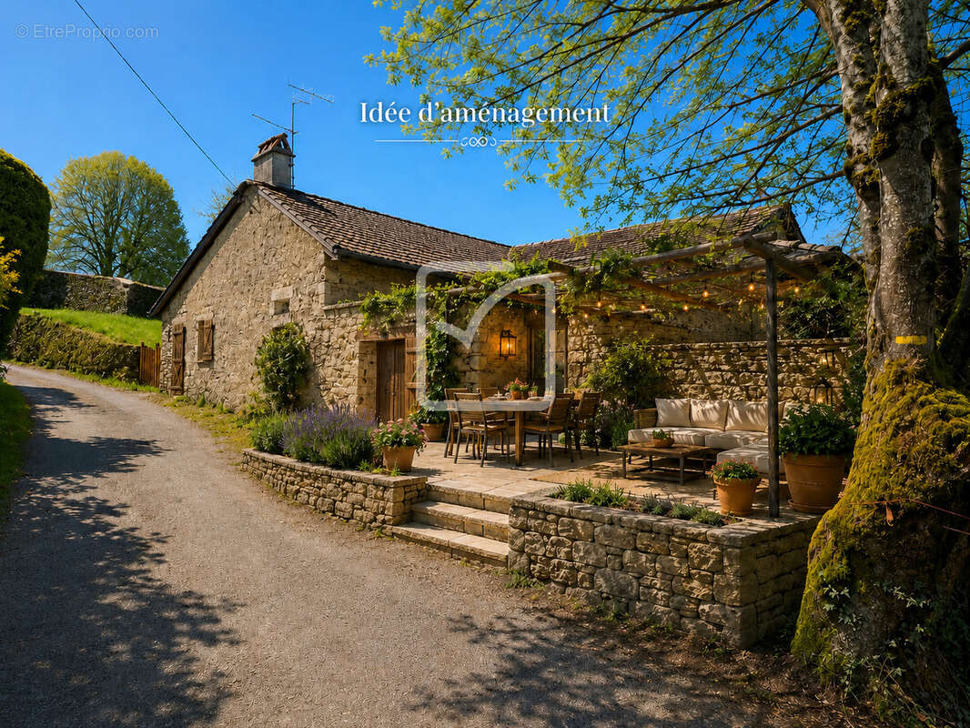 Maison à SOUSCEYRAC
