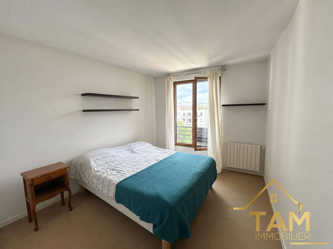 Appartement 66 m² à Saint-Cyr-L'ecole  - photo 5