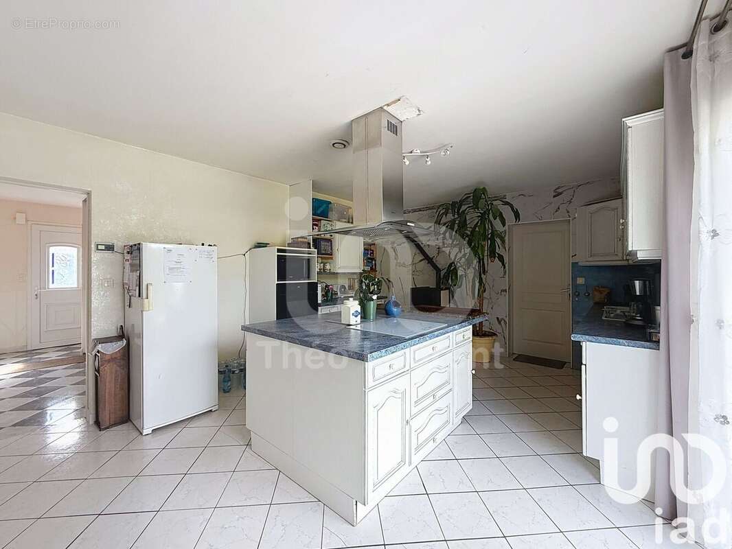 Photo 3 - Maison à LA CHAPELLE-LAUNAY