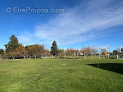 Terrain à SAINT-JEAN