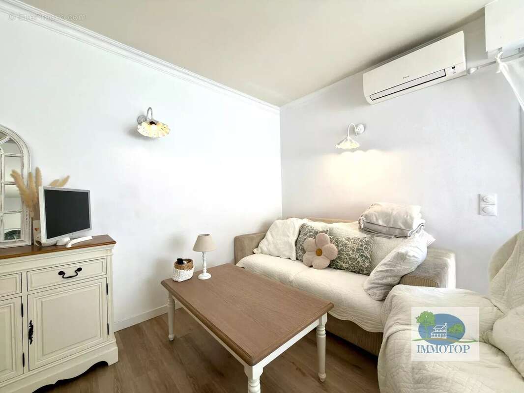 Appartement à ROQUEBRUNE-CAP-MARTIN