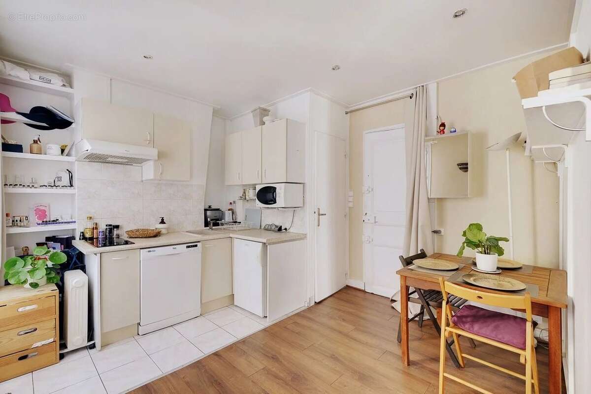 Appartement à PARIS-4E