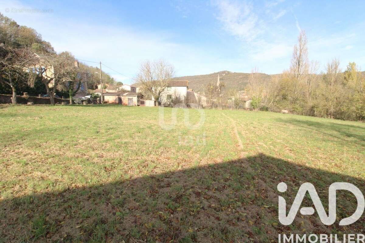 Terrain 1000 m² à Saint-Affrique  - photo 7