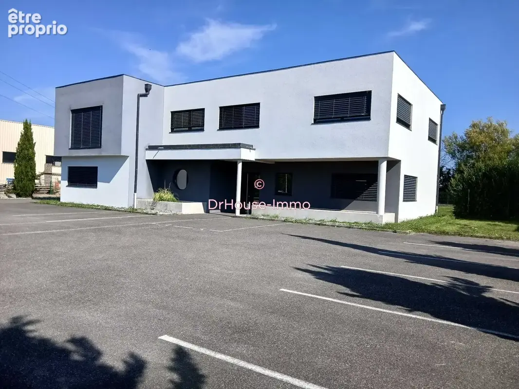 Commerce 365 m² à vendre à Wettolsheim (68920) - photo 34