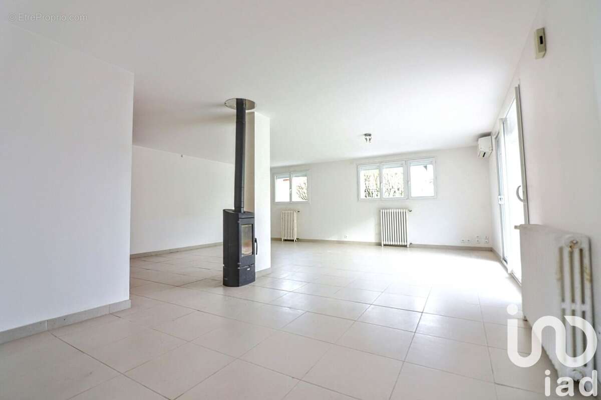 Photo 4 - Maison à LYON-8E