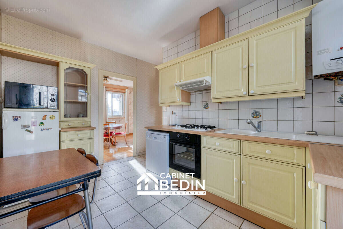 Maison 90 m² à Pessac  - photo 8