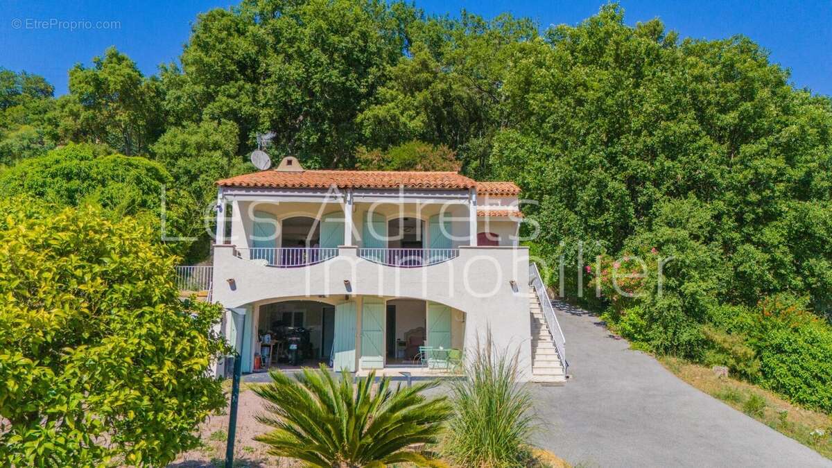 Maison à LES ADRETS-DE-L'ESTEREL