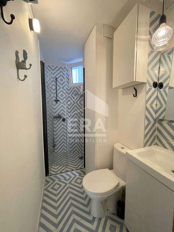 Appartement à PARIS-14E
