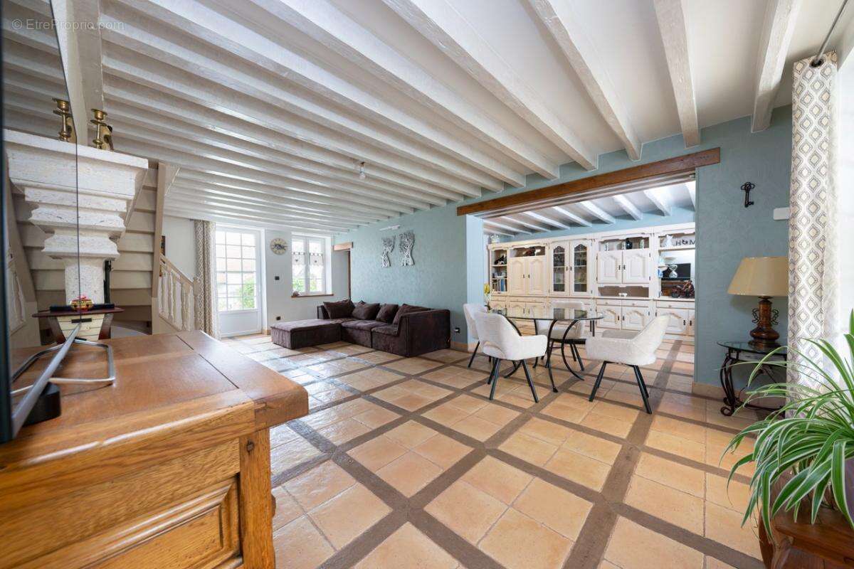 Longère de prestige au charme intemporel 350m2 habitable - photo 2