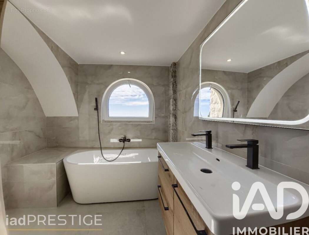 Photo 8 - Maison à LA TURBIE