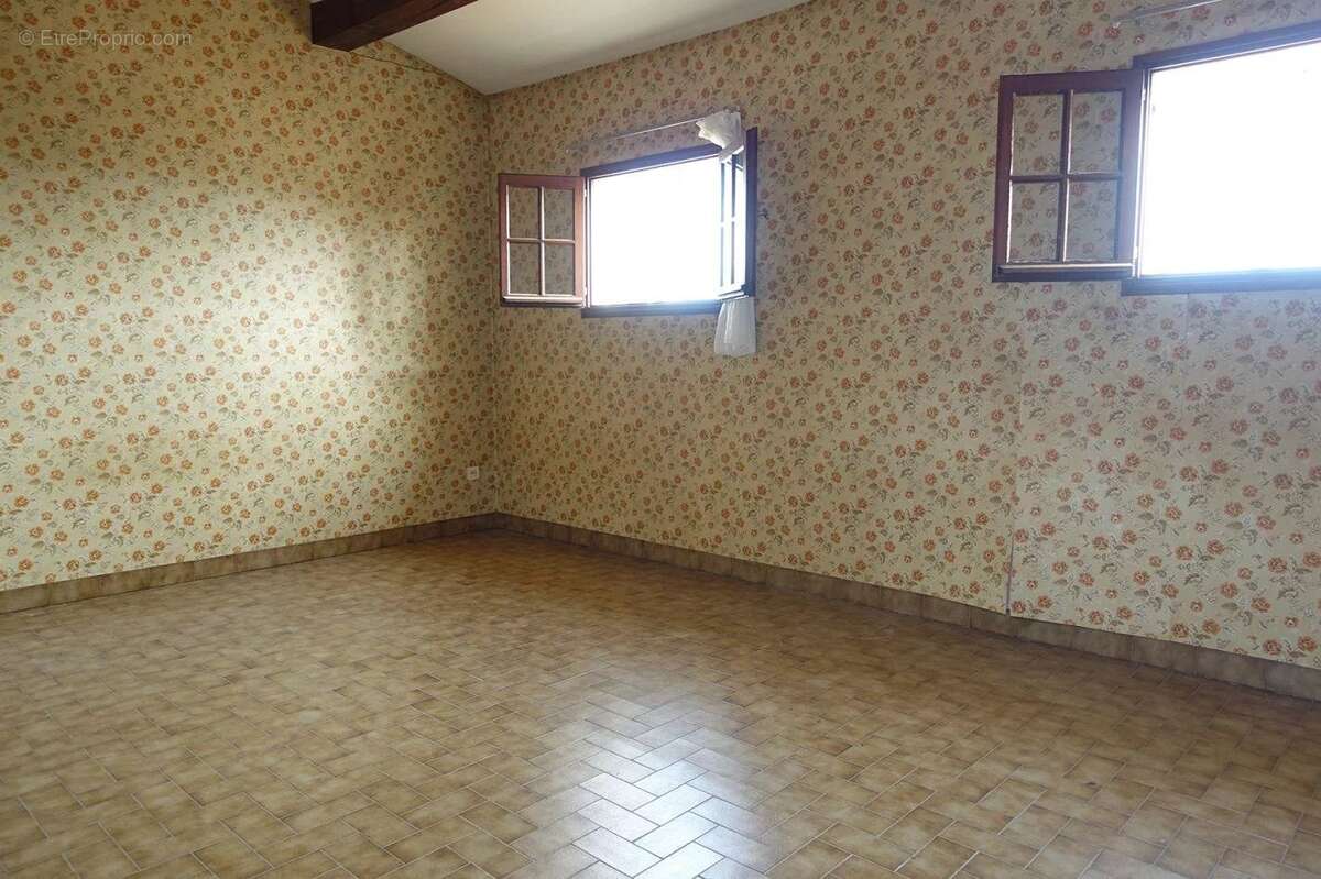 Maison à SAINT-JEAN-DE-FOS