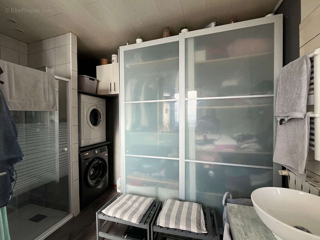 Maison à CORQUILLEROY