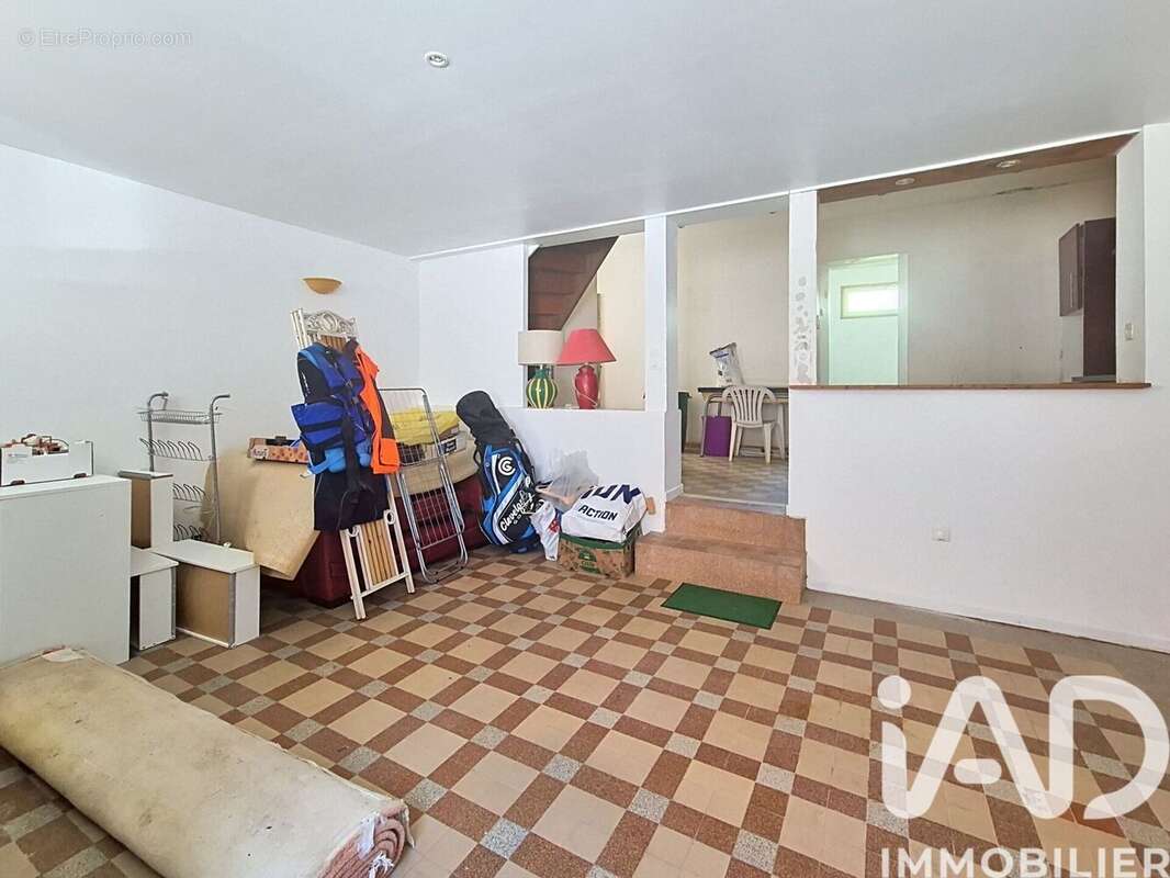 Photo 2 - Maison à LURCY-LEVIS