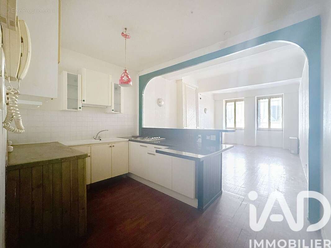 Photo 4 - Appartement à LONS-LE-SAUNIER