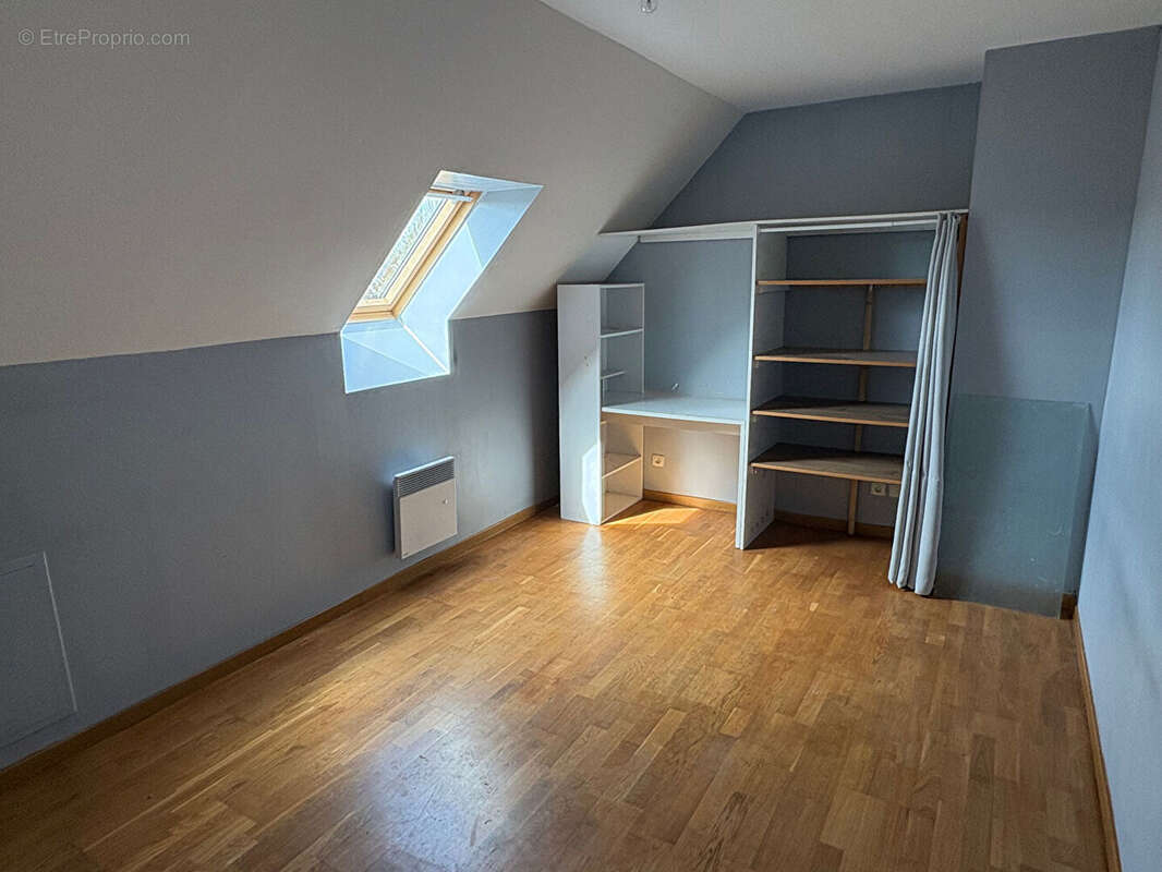 Maison à TRACY-LE-VAL