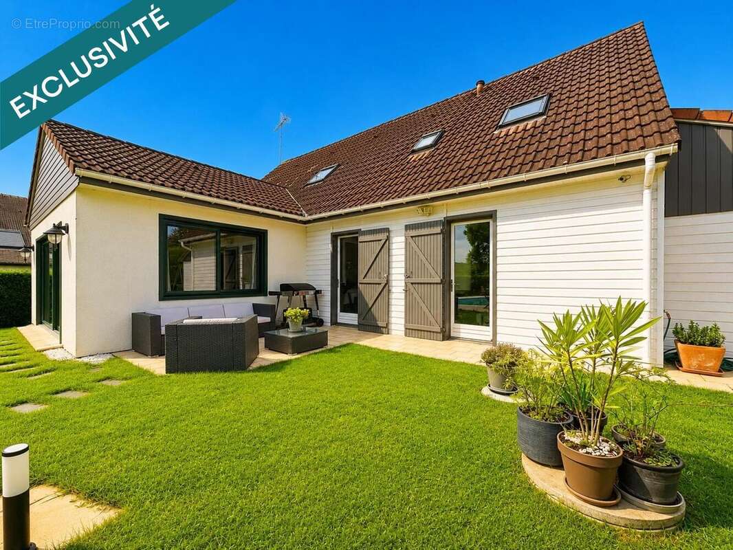 Photo 3 - Maison à YVRE-L'EVEQUE