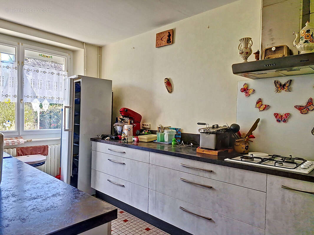 Maison à LE ROC-SAINT-ANDRE