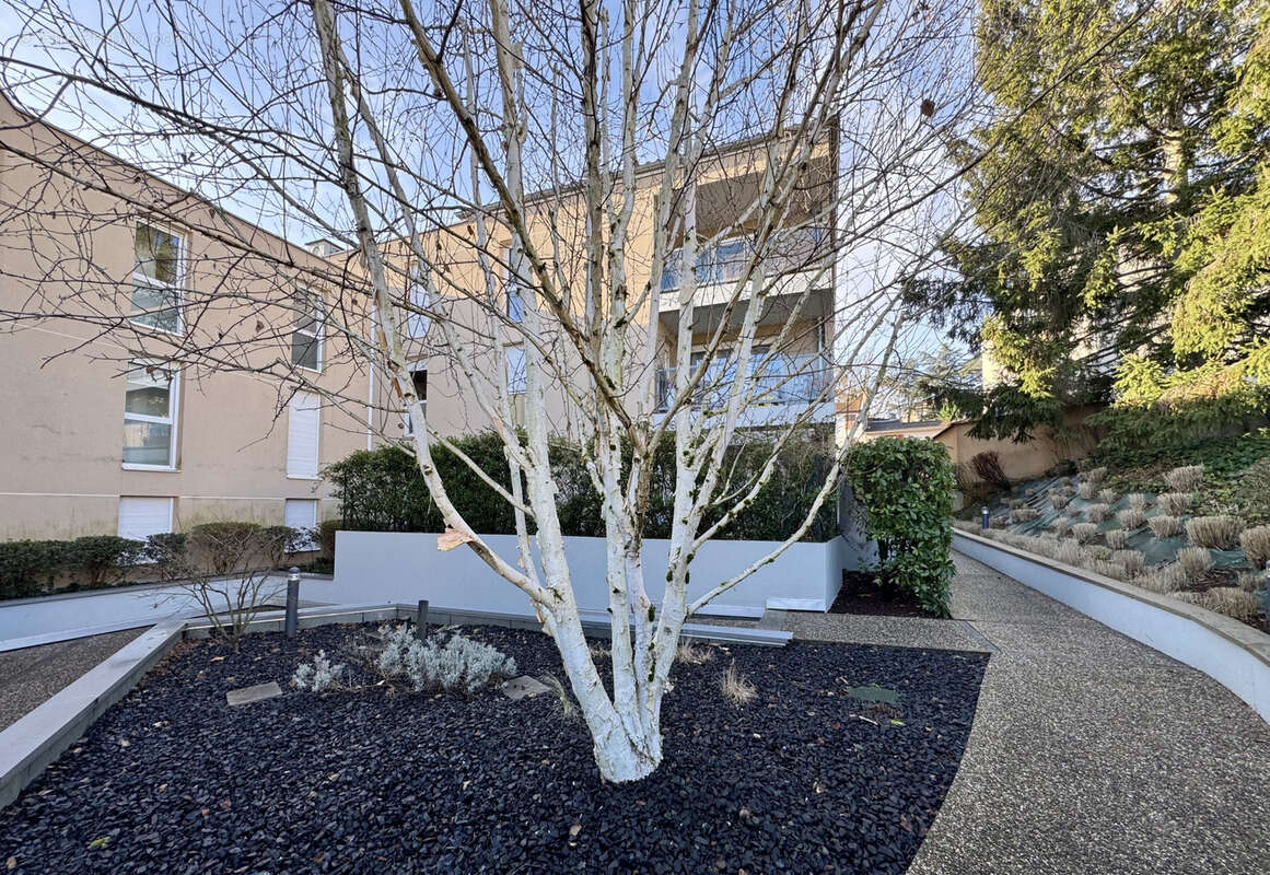 Appartement à CHAMPAGNE-AU-MONT-D'OR