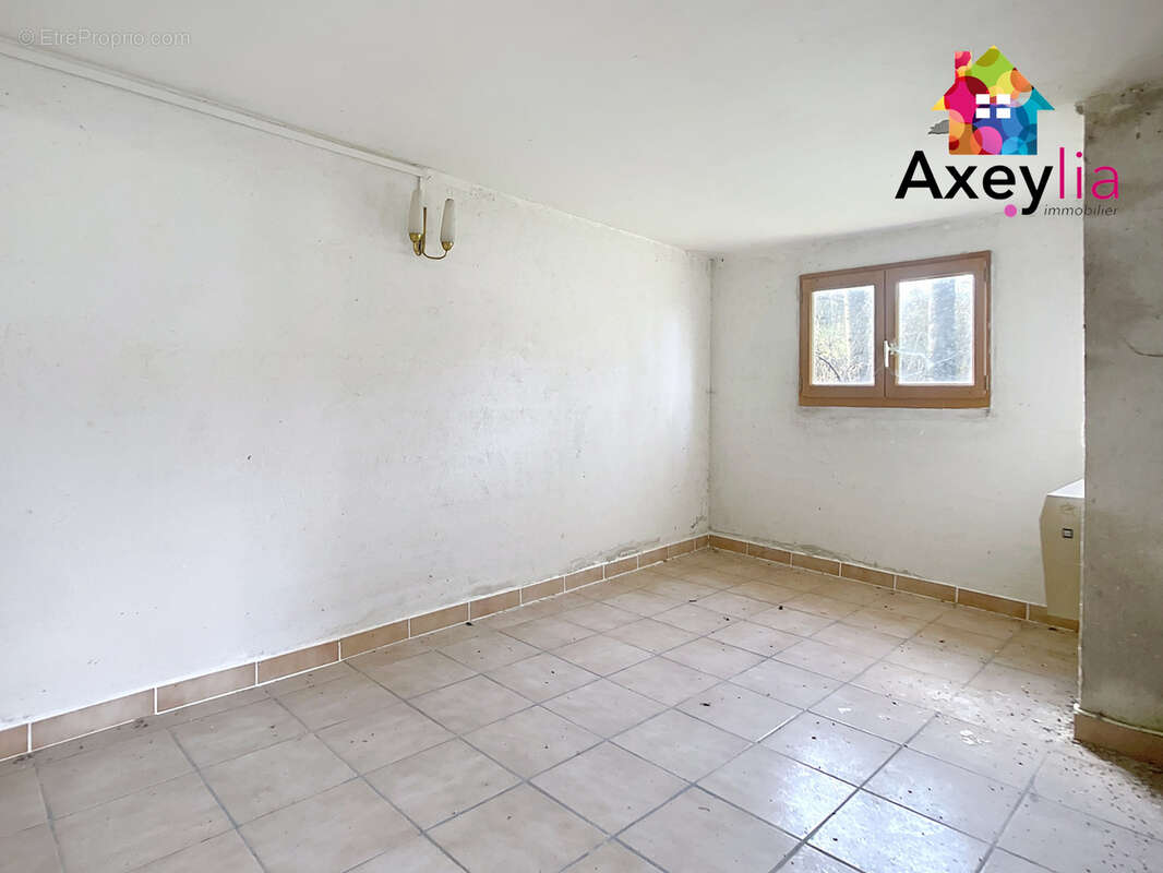 A vendre - mars - maison a renover avec terrain - photo 6