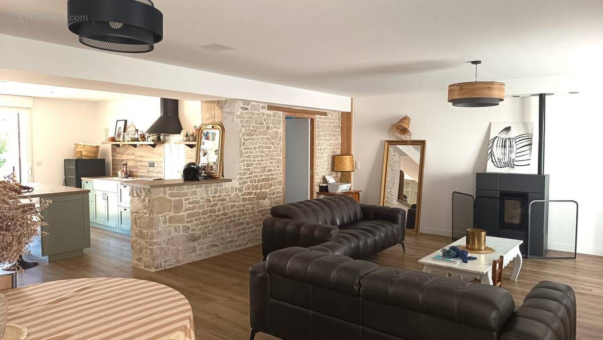 Maison à ESNANDES