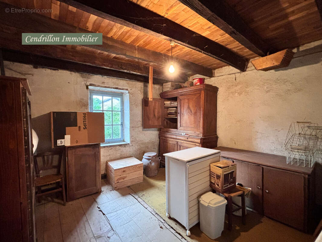 Maison à SAINT-PRIEST-PALUS