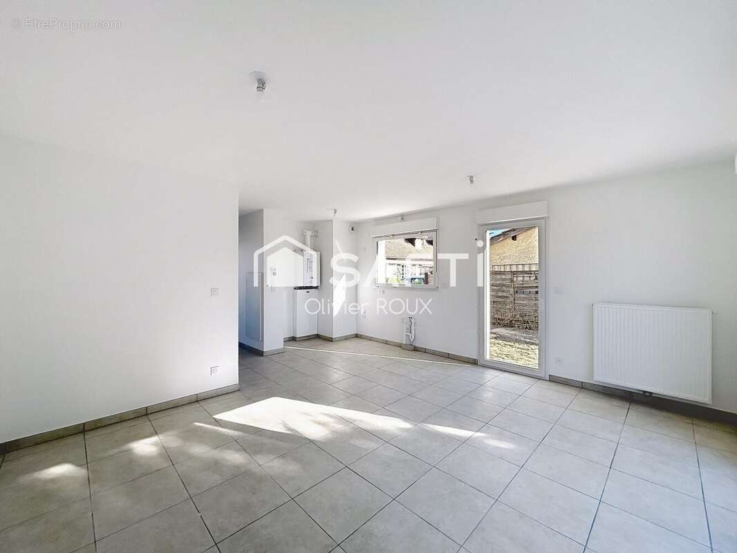 Photo 3 - Maison à SAINT-JEAN-D'ILLAC