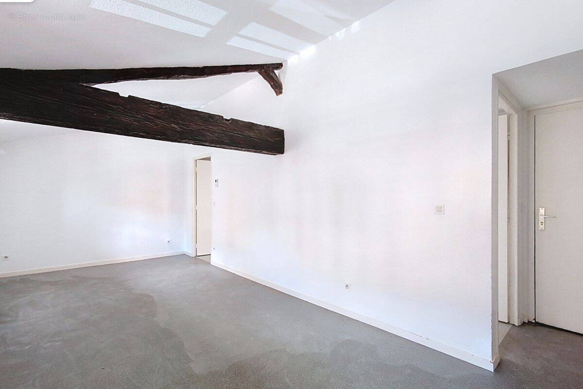 Appartement à L&#039;ARBRESLE