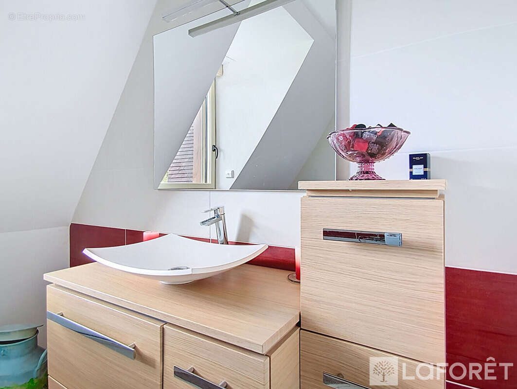 Maison à GONNEVILLE-SUR-MER