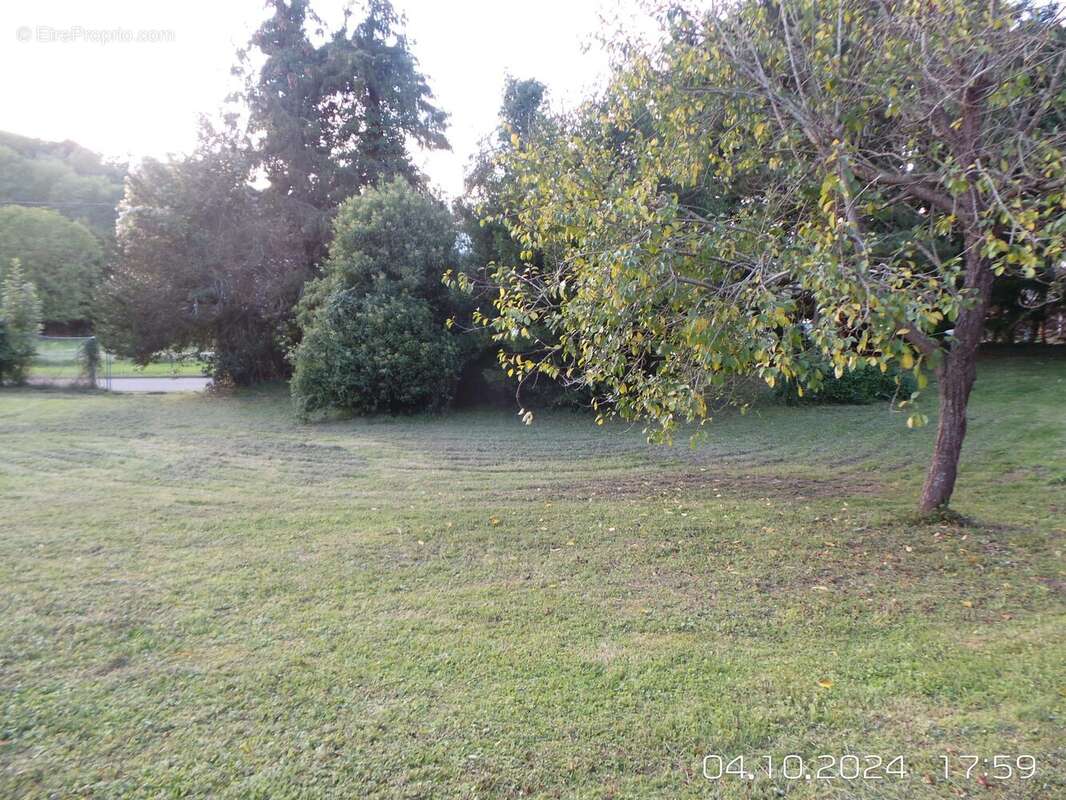 Terrain à SAINT-PIERRE-LES-ELBEUF