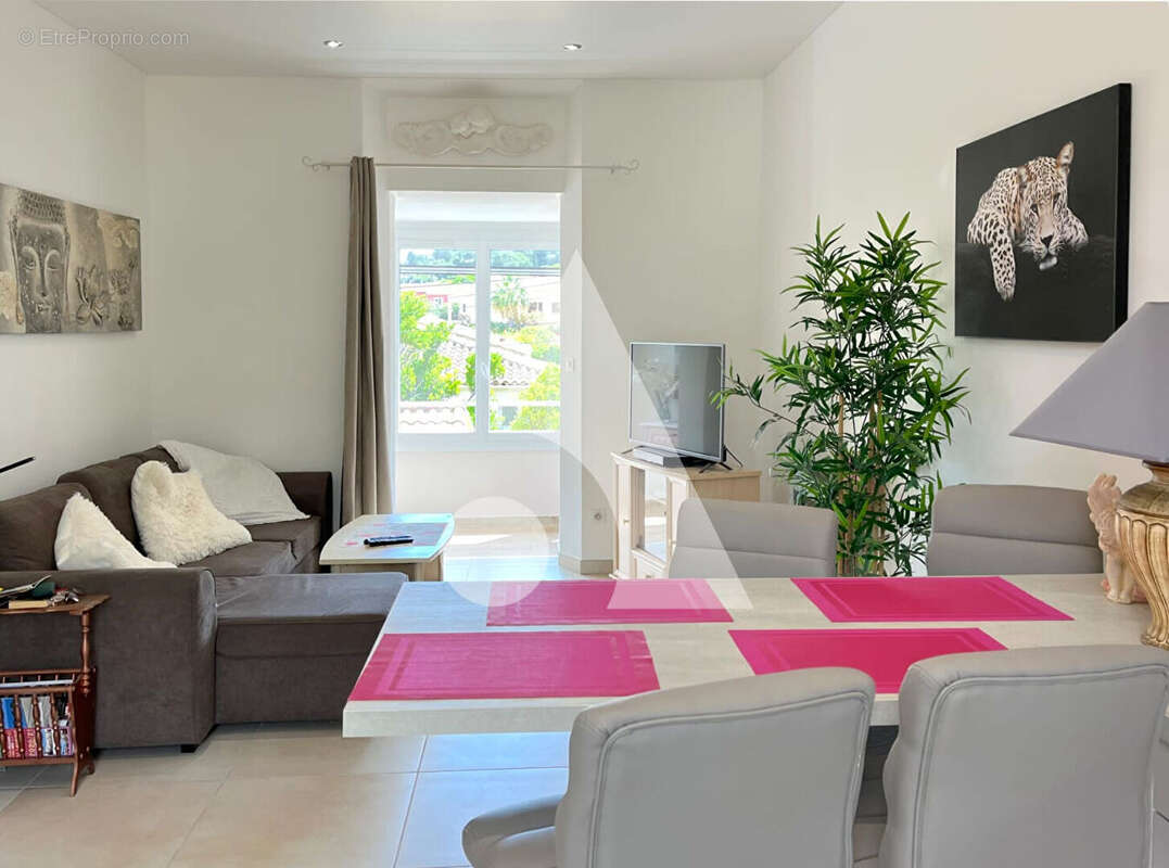 Appartement à LE LAVANDOU