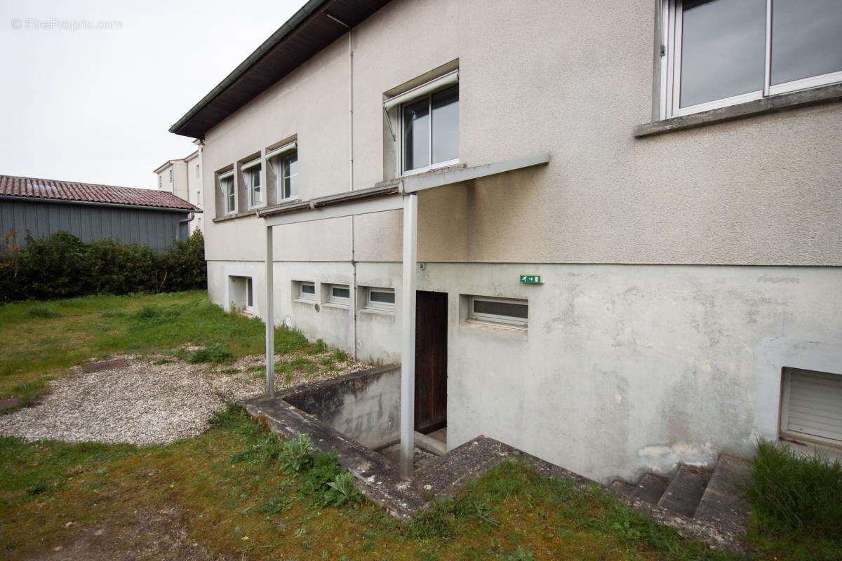 Appartement à COGNAC