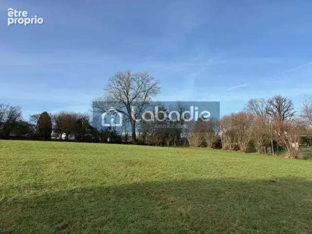 Terrain à VIRE