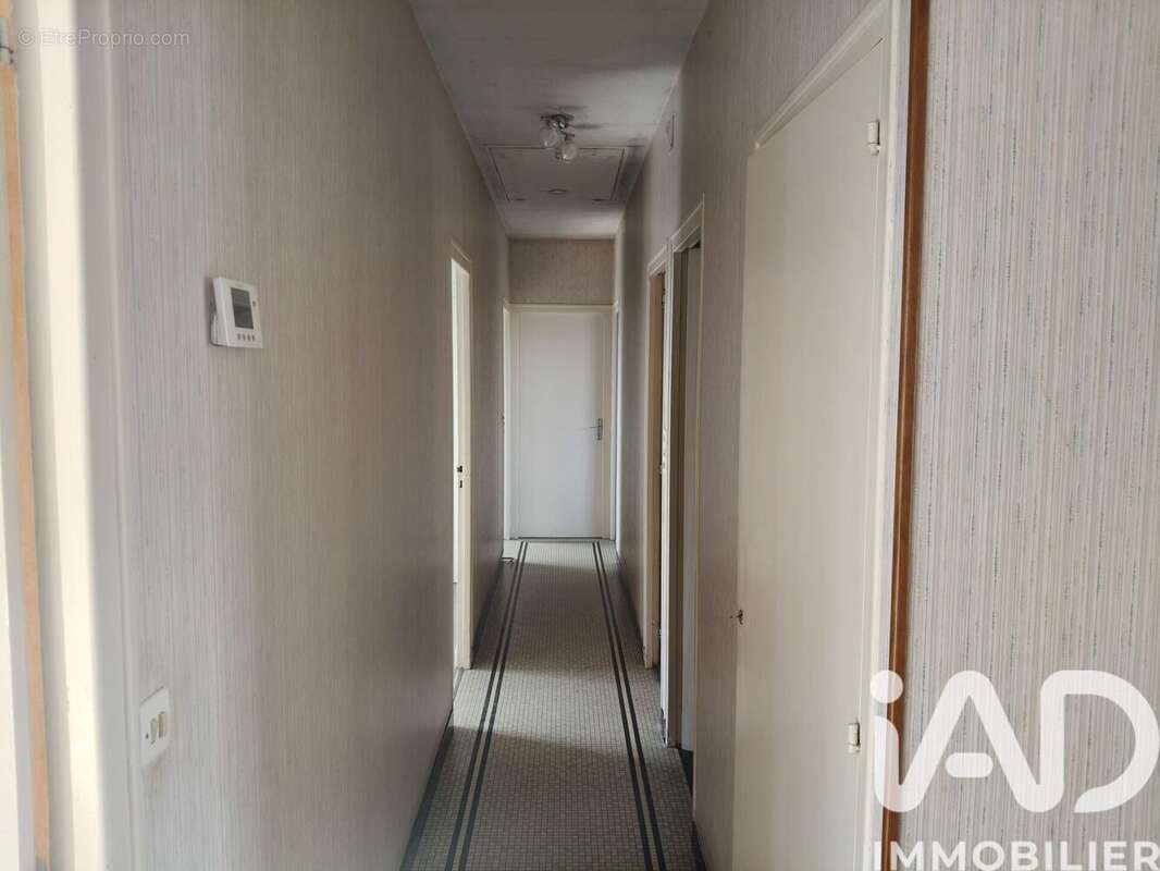 Photo 2 - Maison à MONTAIGU