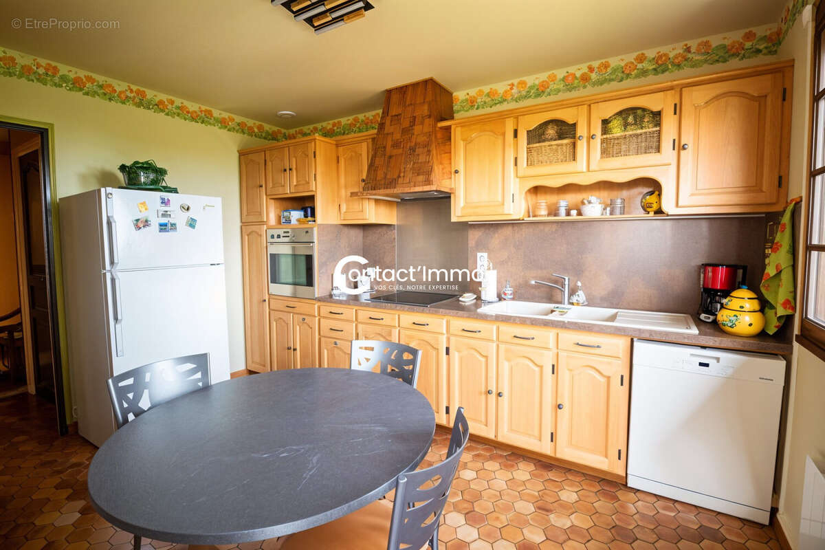 Maison à CHATEAUGAY