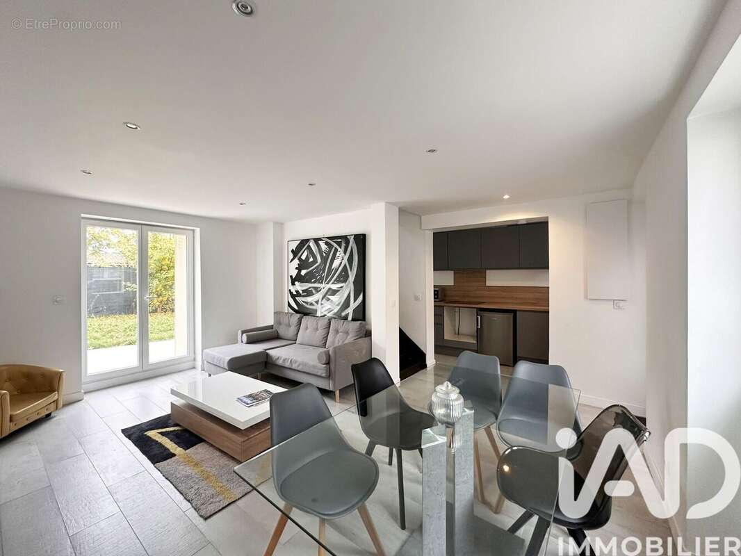 Photo 2 - Maison à CHAMPIGNY-SUR-MARNE