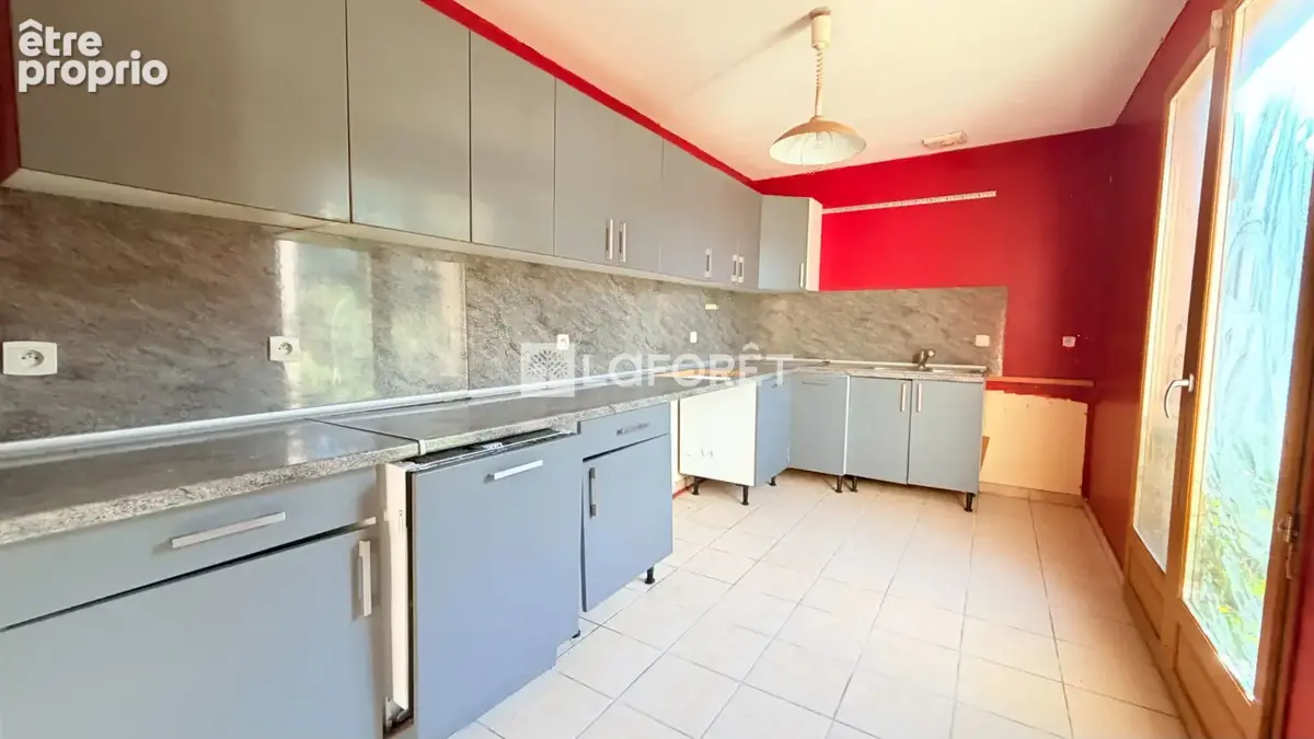 A vendre à ELISE-DAUCOURT, 4 chambres 110 m² - photo 6