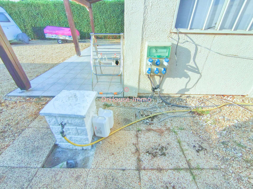 Terrain à MONTREUIL-BELLAY