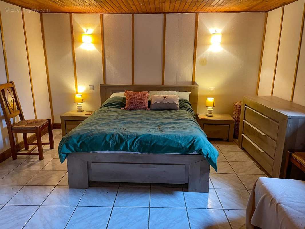 Maison à ABJAT-SUR-BANDIAT