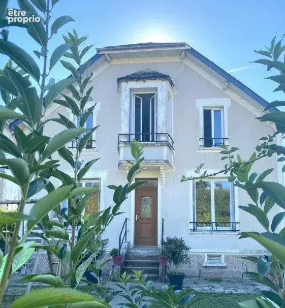 Maison à BUGEAT