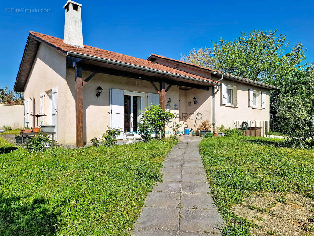 Maison à MIONS