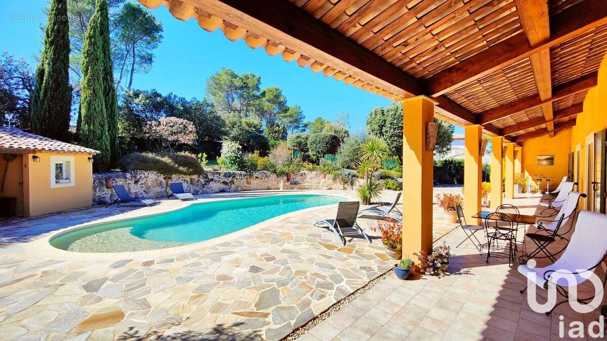 Photo 2 - Maison à LORGUES