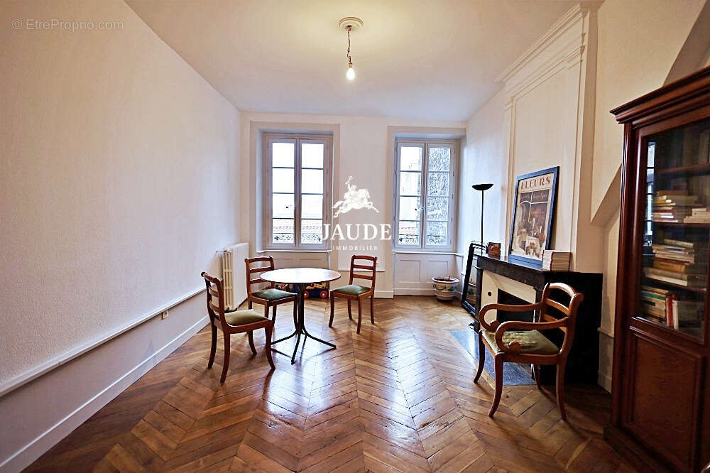 Appartement à CLERMONT-FERRAND