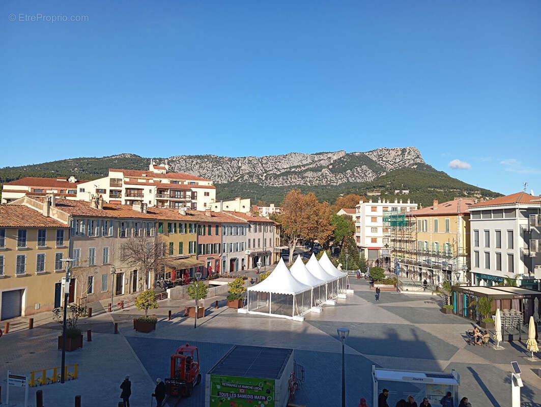 Appartement à LA VALETTE-DU-VAR