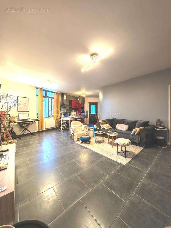 Appartement à NEMOURS