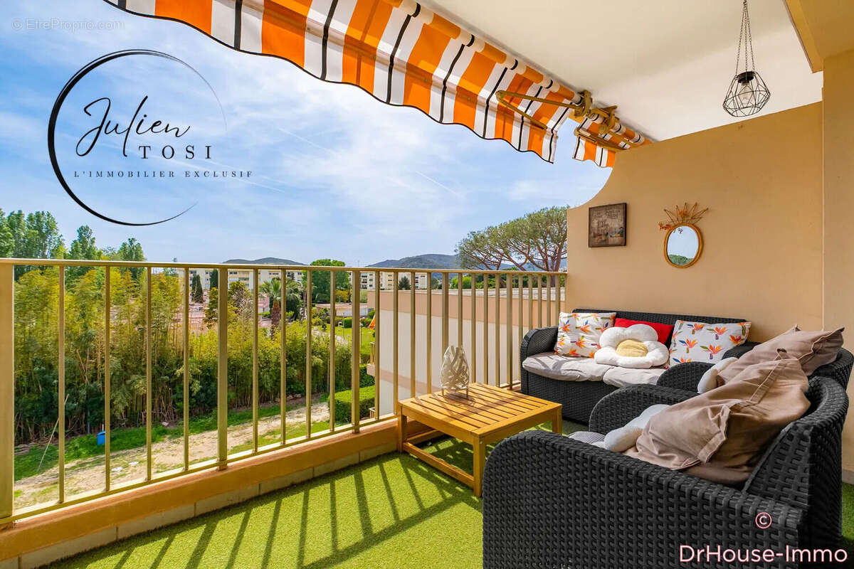 Appartement à MANDELIEU-LA-NAPOULE