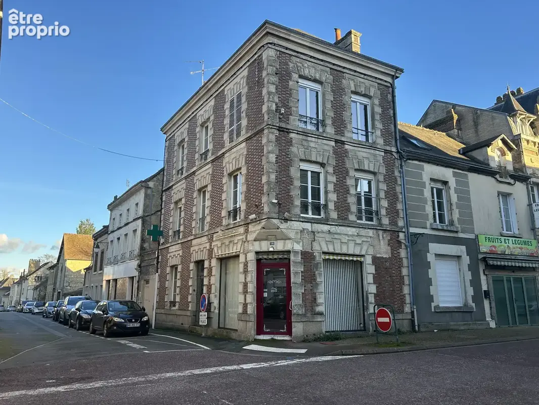 Appartement à LE MELE-SUR-SARTHE