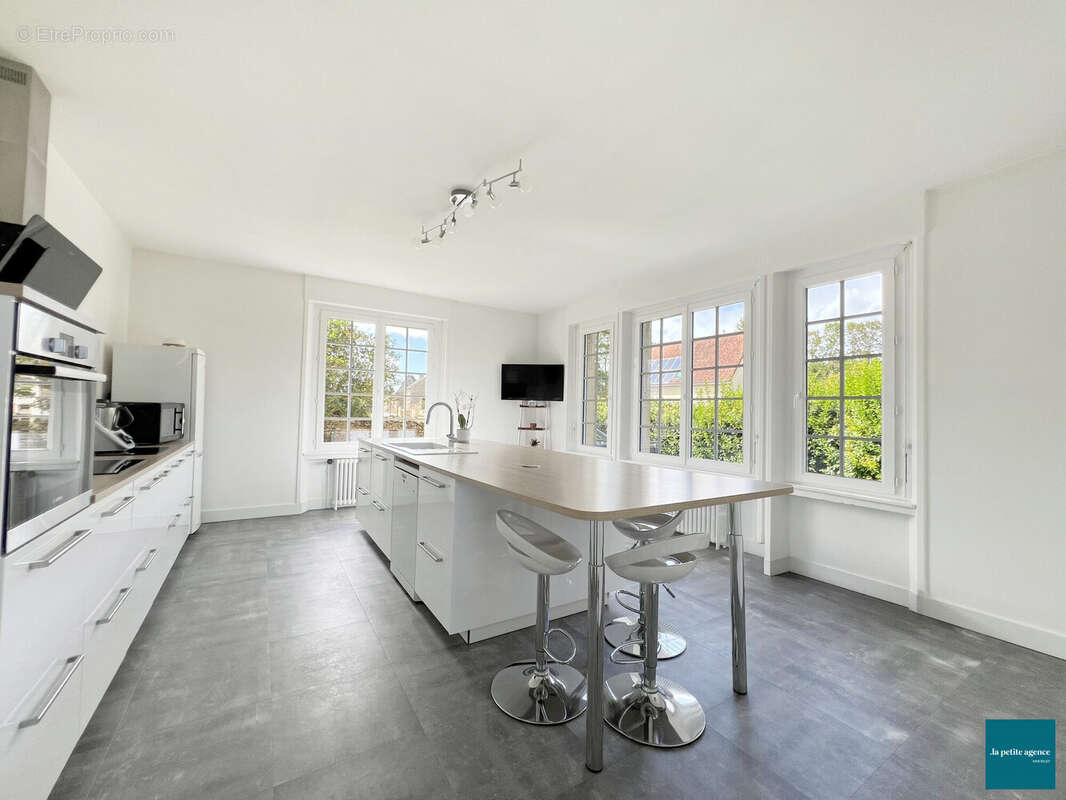 Maison à SAINT-SYLVAIN