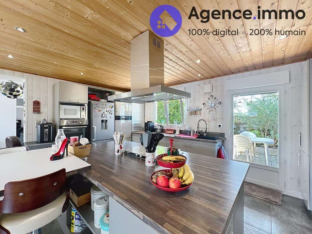 Maison à ROCHECORBON