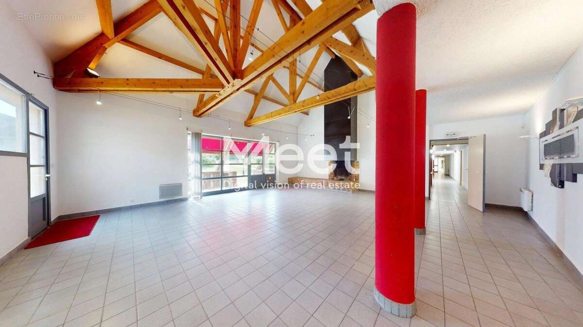 Commerce 790 m² à Diges  - photo 5