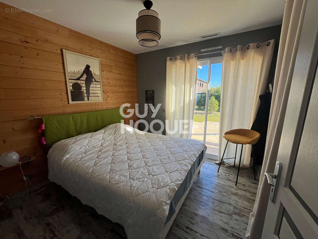 Maison à ONESSE-ET-LAHARIE